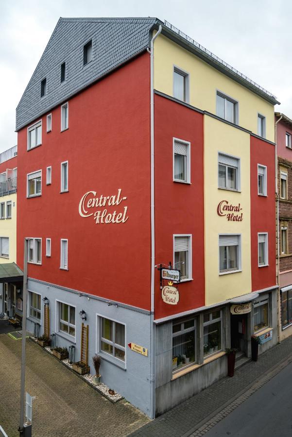 Central-Hotel Traben-Trarbach Extérieur photo